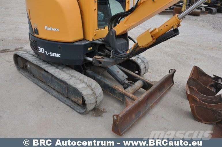 Hyundai R30Z-9AK Miniescavatori