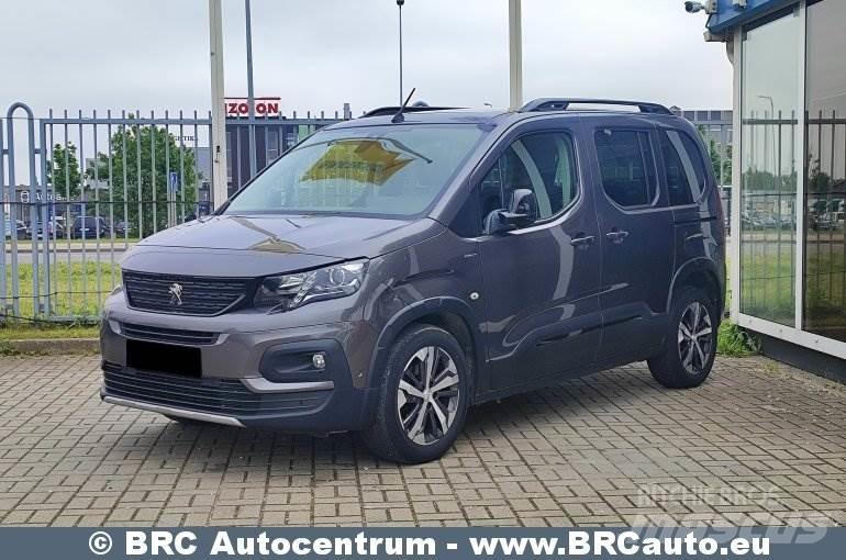 Peugeot Rifter Mini bus