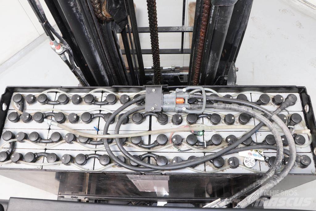 BT RRE160 Carrello retrattile