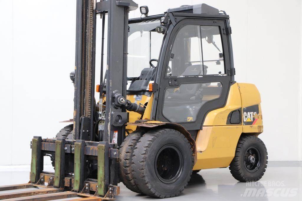 CAT DP40NT Carrelli elevatori diesel