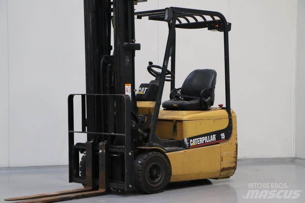 CAT EP15KRT Carrelli elevatori elettrici