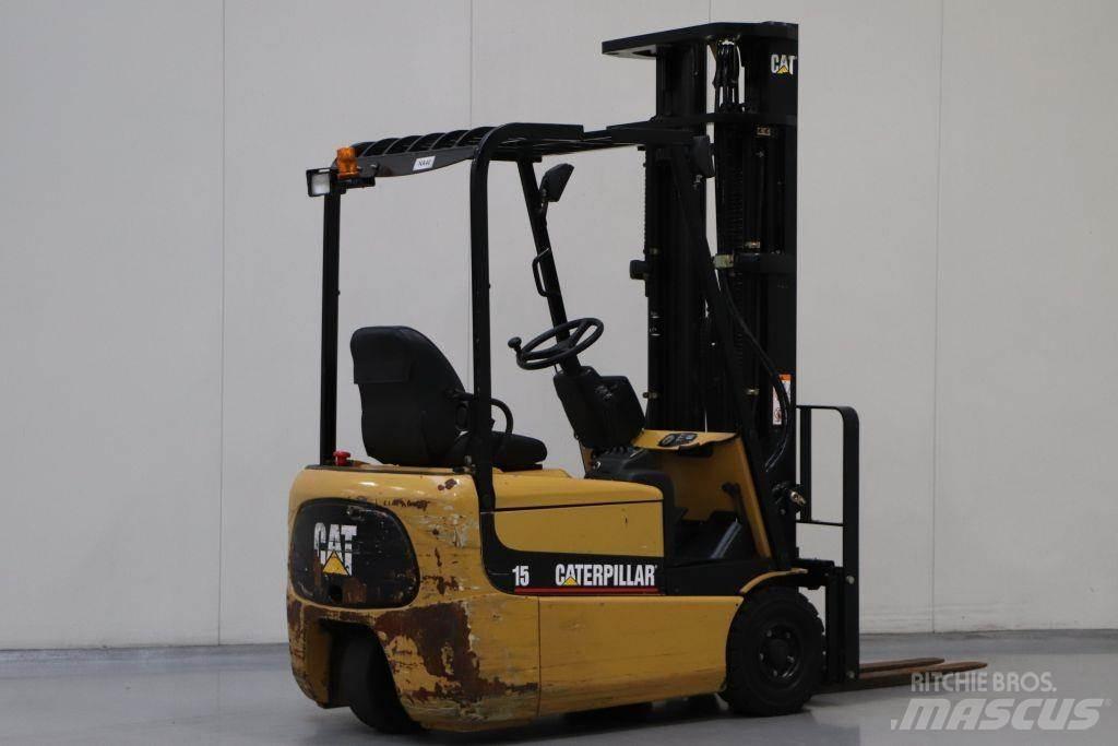 CAT EP15KRT Carrelli elevatori elettrici
