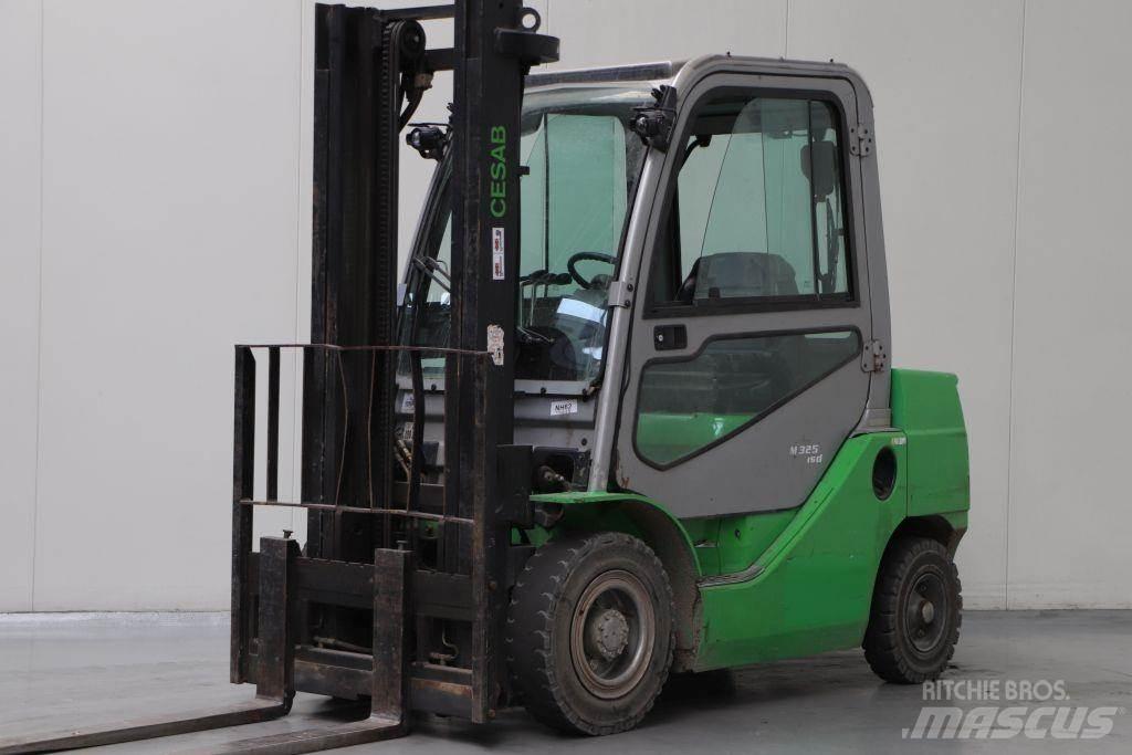 Cesab M325D Carrelli elevatori diesel