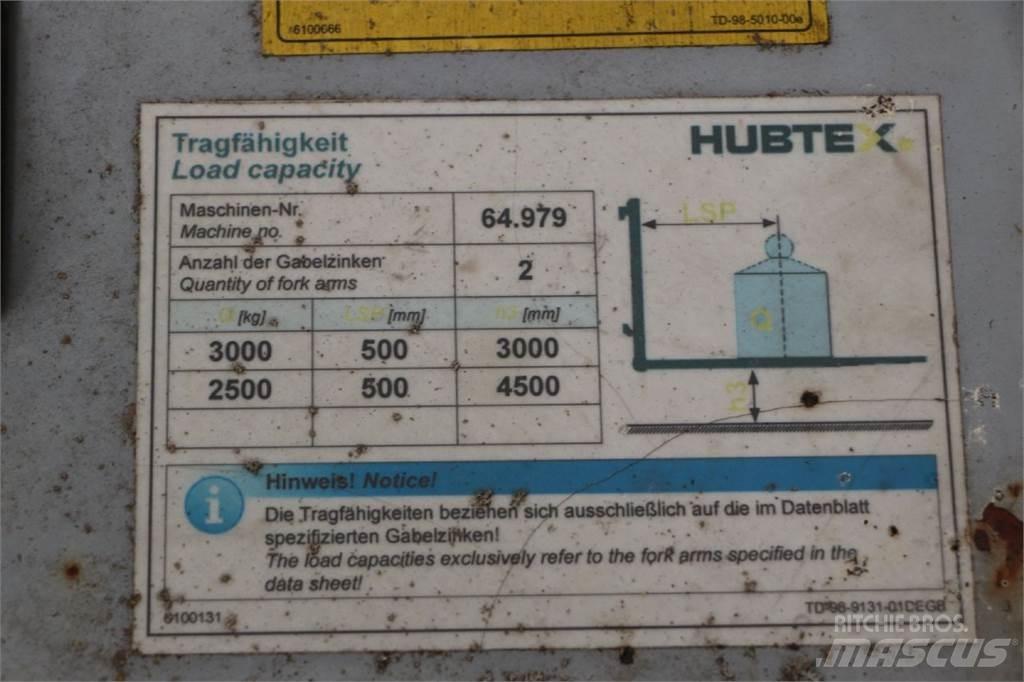 Hubtex DQ 30-G Carico laterale