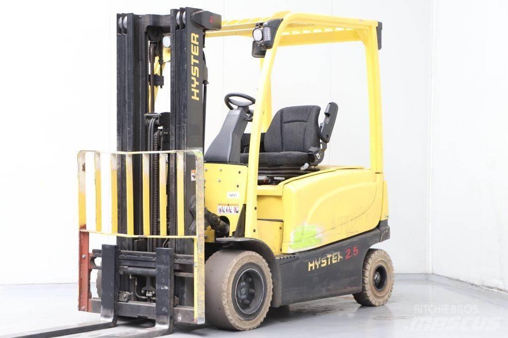 Hyster J2.5XN Carrelli elevatori elettrici