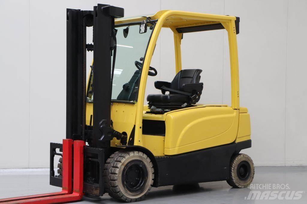 Hyster J3.0XN Carrelli elevatori elettrici