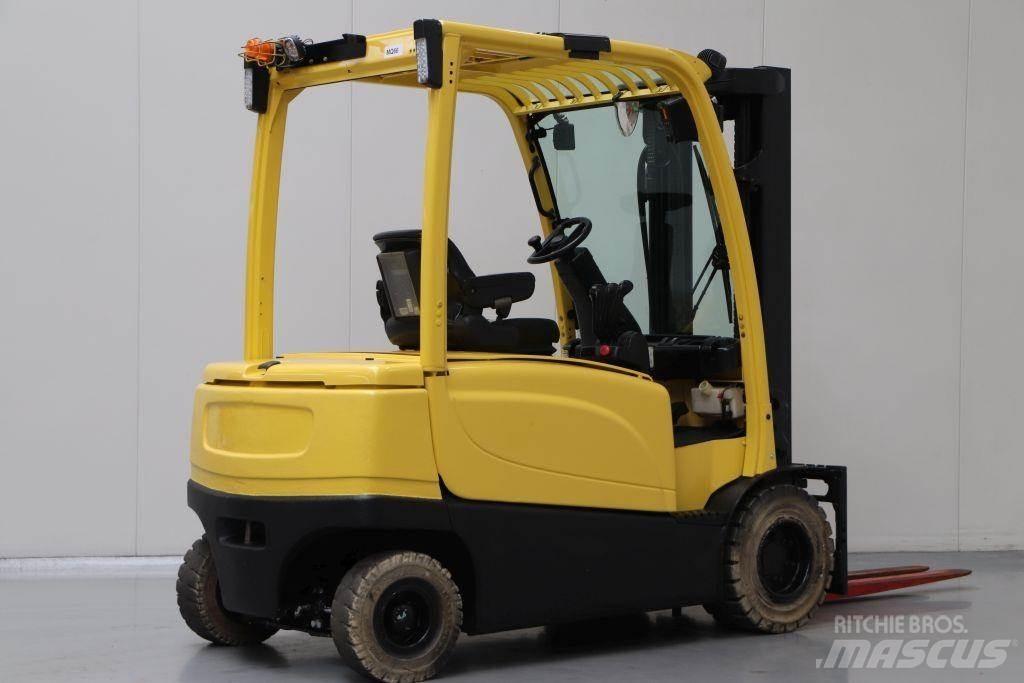 Hyster J3.0XN Carrelli elevatori elettrici