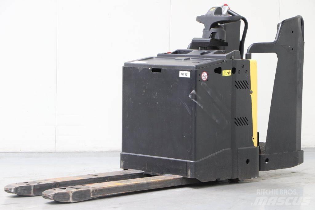 Hyster P2.0S Transpallet manuale
