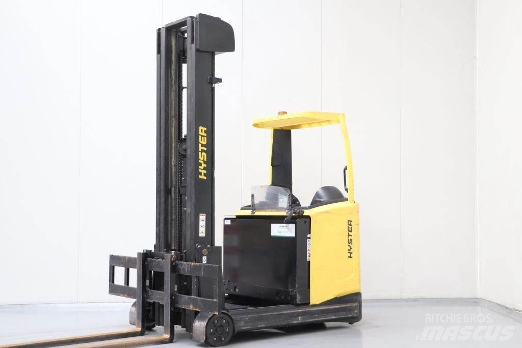 Hyster R2.5 Carrello retrattile