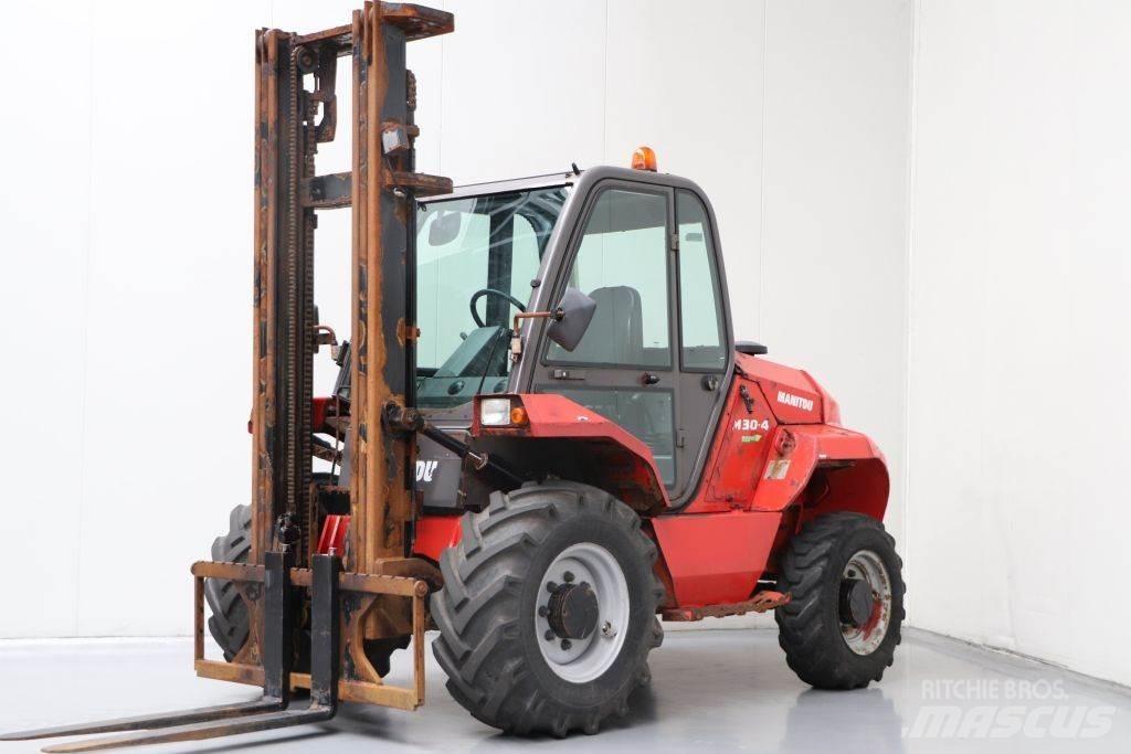 Manitou M30-4 Elevatore per esterni