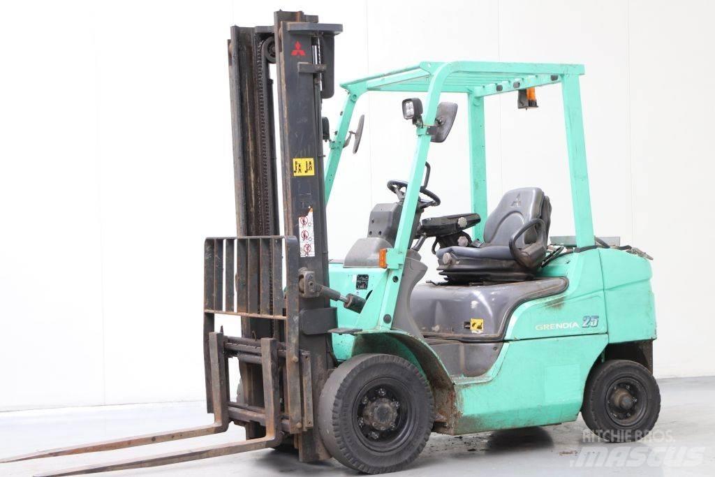 Mitsubishi FG25NT Carrelli elevatori GPL