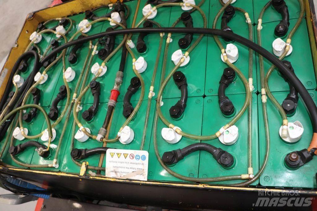 Nichiyu FB25P Carrelli elevatori elettrici