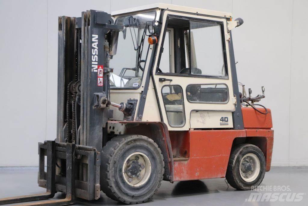 Nissan BF03A35U Carrelli elevatori GPL