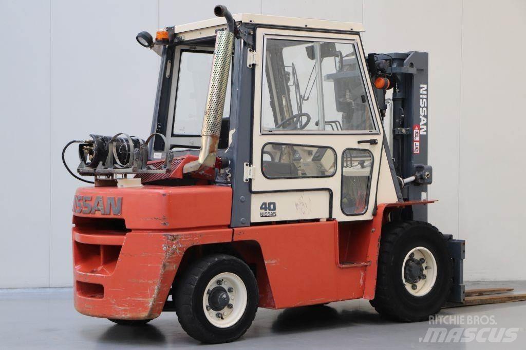 Nissan BF03A35U Carrelli elevatori GPL