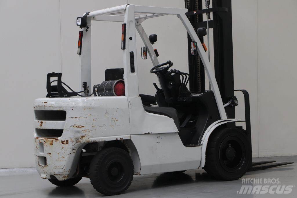 Nissan UG1F2A35DU Carrelli elevatori GPL