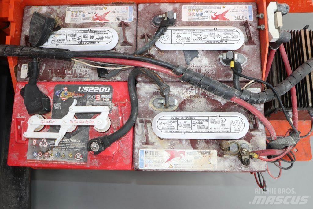 Snorkel S2646E Piattaforme a pantografo