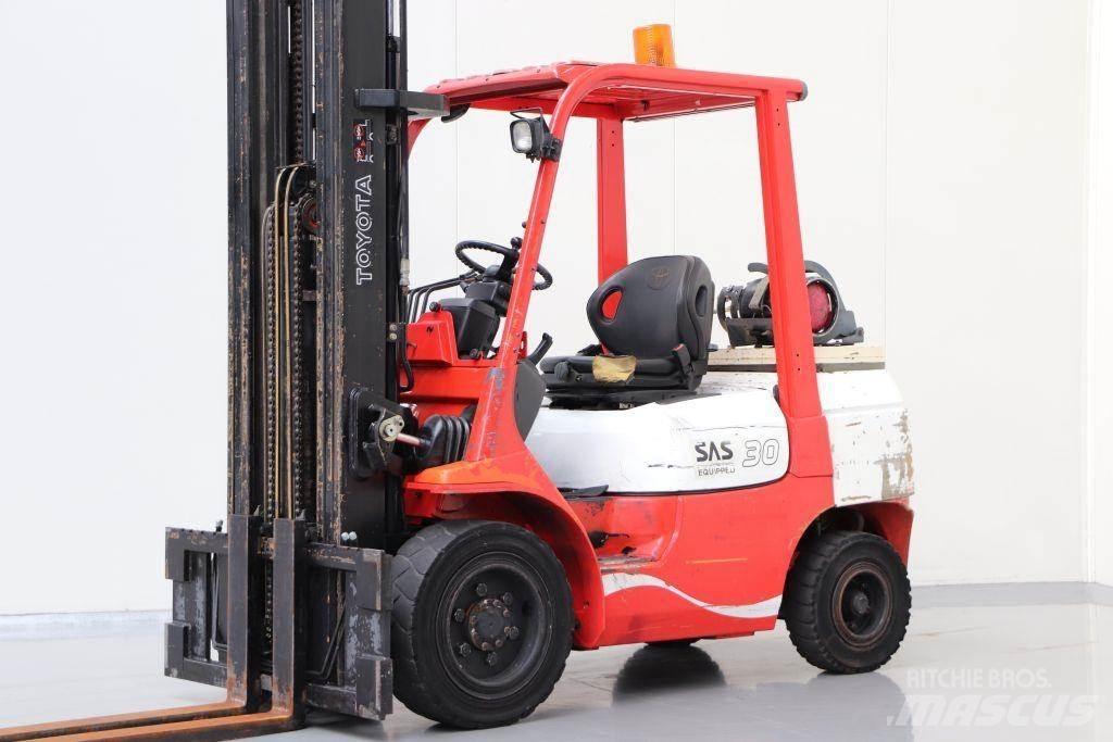 Toyota 02-7FGF30 Carrelli elevatori GPL