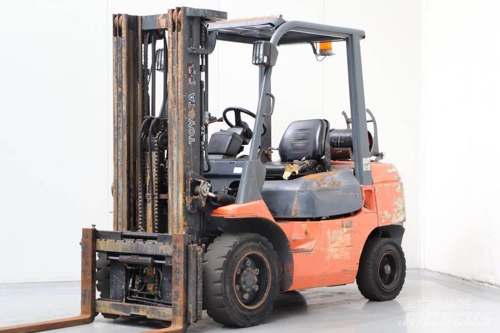 Toyota 02-7FGF30 Carrelli elevatori GPL