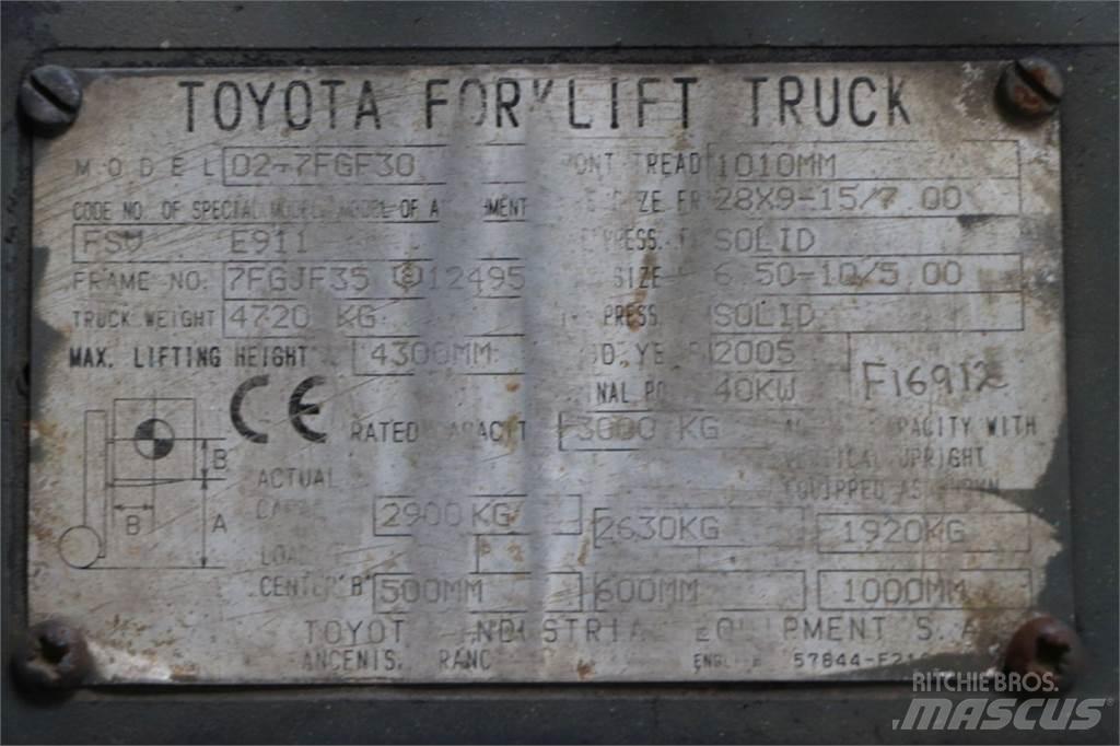 Toyota 02-7FGF30 Carrelli elevatori GPL