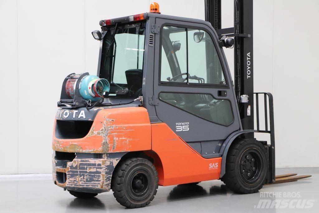 Toyota 02-8FGJF35 Carrelli elevatori GPL
