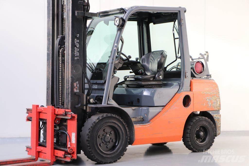 Toyota 02-8FGJF35 Carrelli elevatori GPL