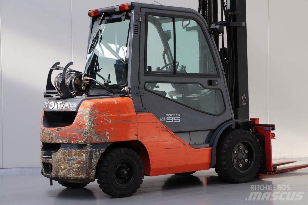 Toyota 02-8FGJF35 Carrelli elevatori GPL