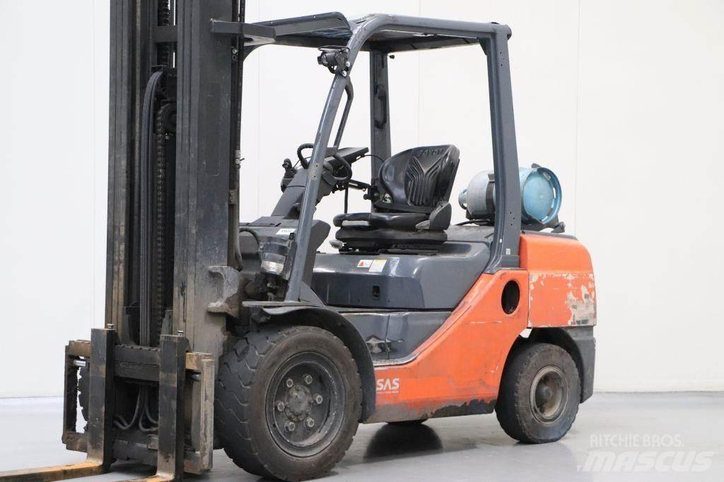Toyota 02-8FGJF35 Carrelli elevatori GPL