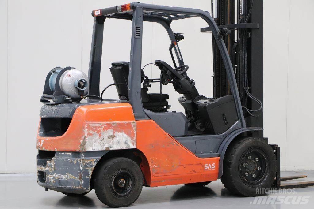 Toyota 02-8FGJF35 Carrelli elevatori GPL