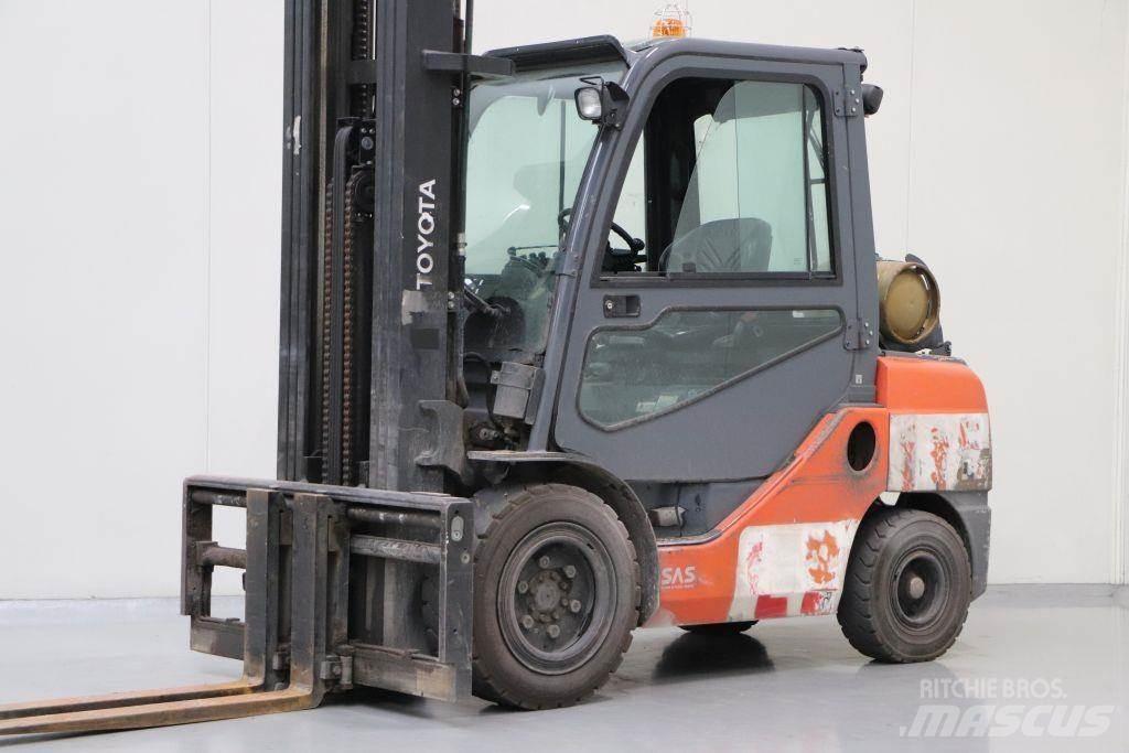 Toyota 02-8FGJF35 Carrelli elevatori GPL