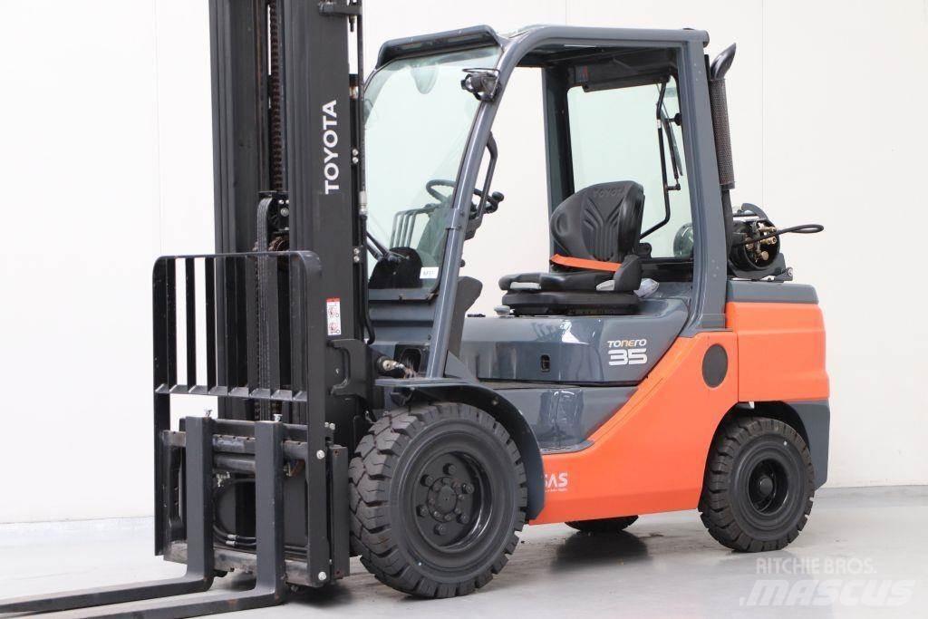 Toyota 02-8FGJF35 Carrelli elevatori GPL