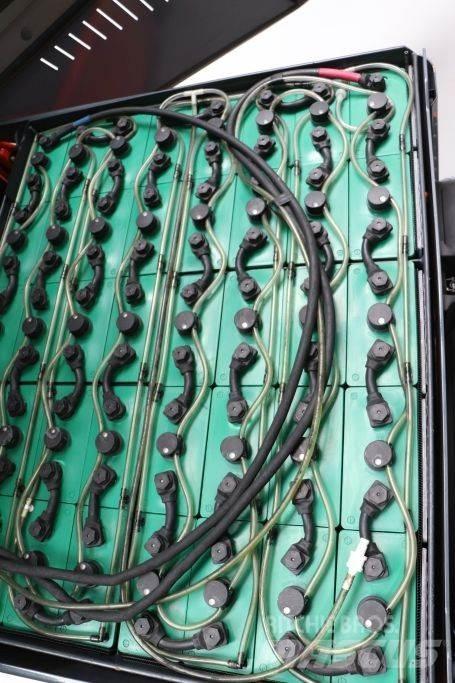 Toyota 8FBMT25 Carrelli elevatori elettrici