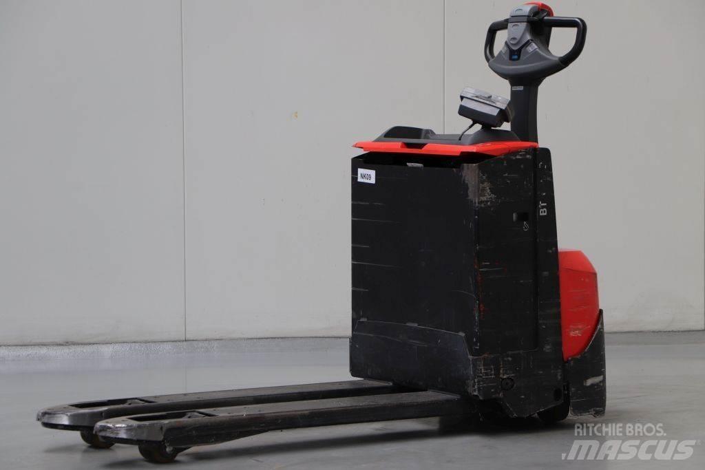 Toyota LWE200 Transpallet manuale