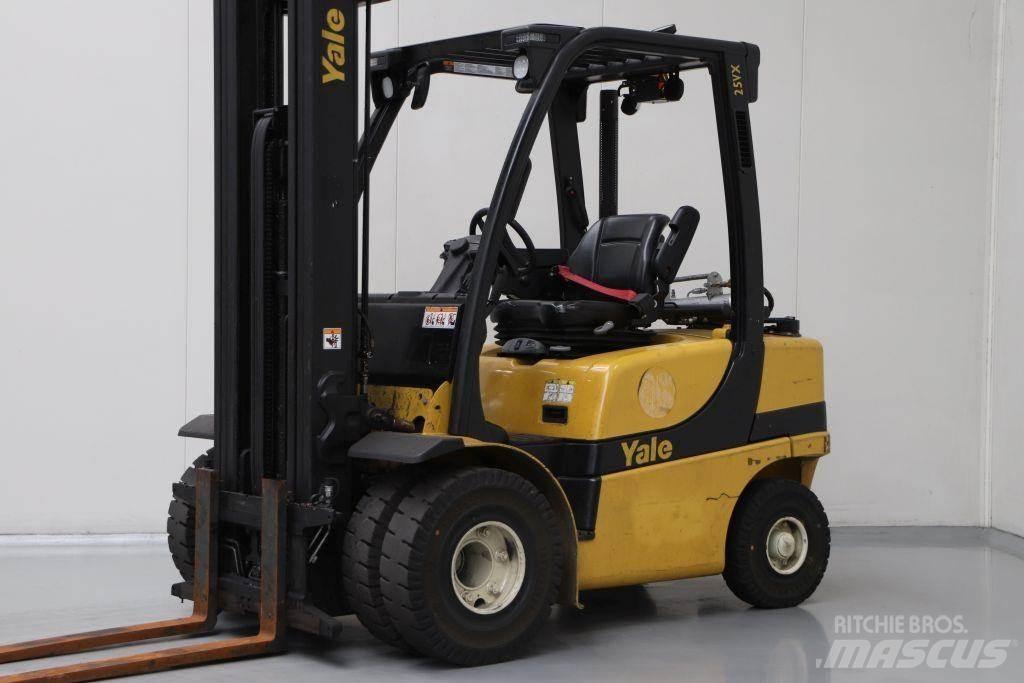 Yale GLP25VX Carrelli elevatori GPL