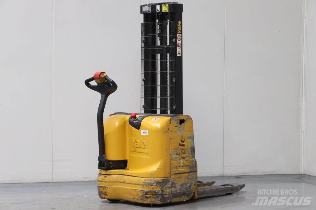 Yale MS10E Transpallet uomo a terra