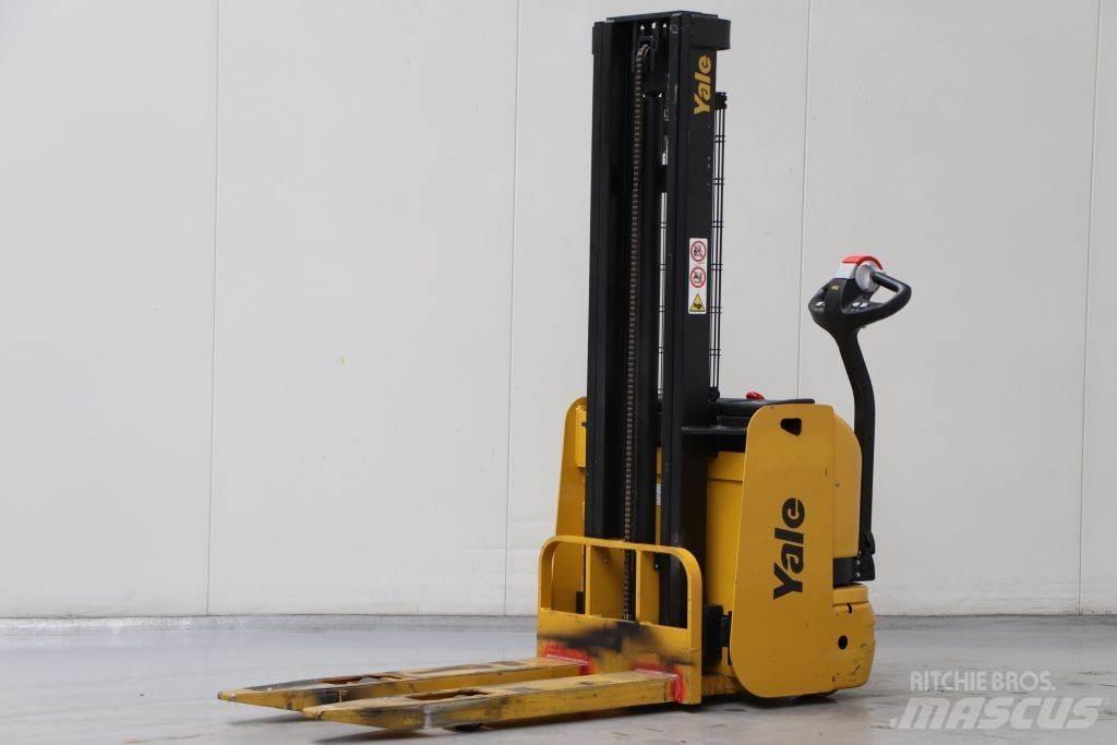 Yale MS10E Transpallet uomo a terra