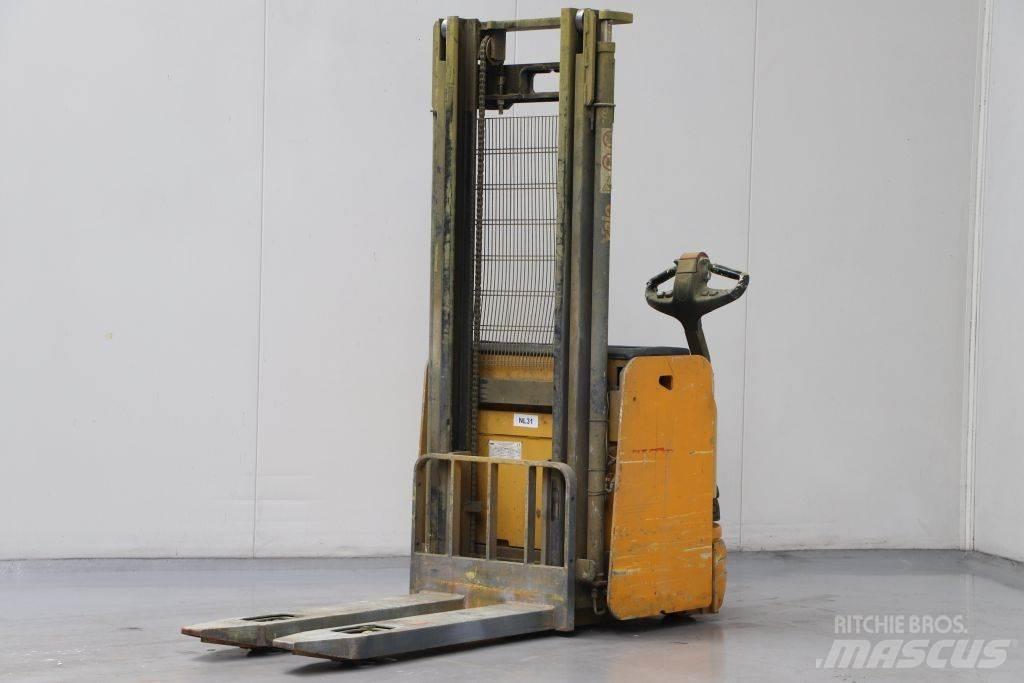 Yale MS16 Transpallet uomo a terra