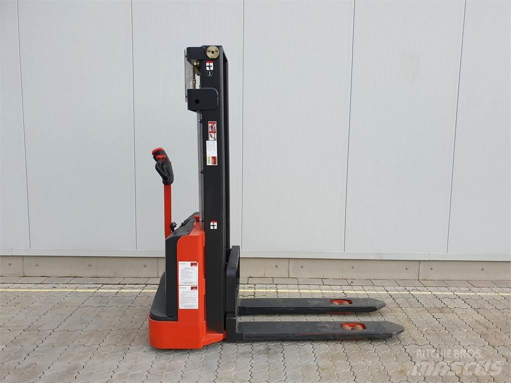 Linde #N/A Transpallet uomo a terra