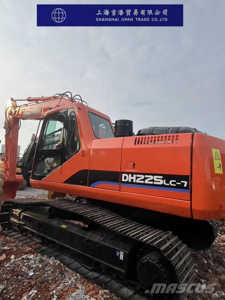 Doosan DH 225 LC-7 Escavatori cingolati