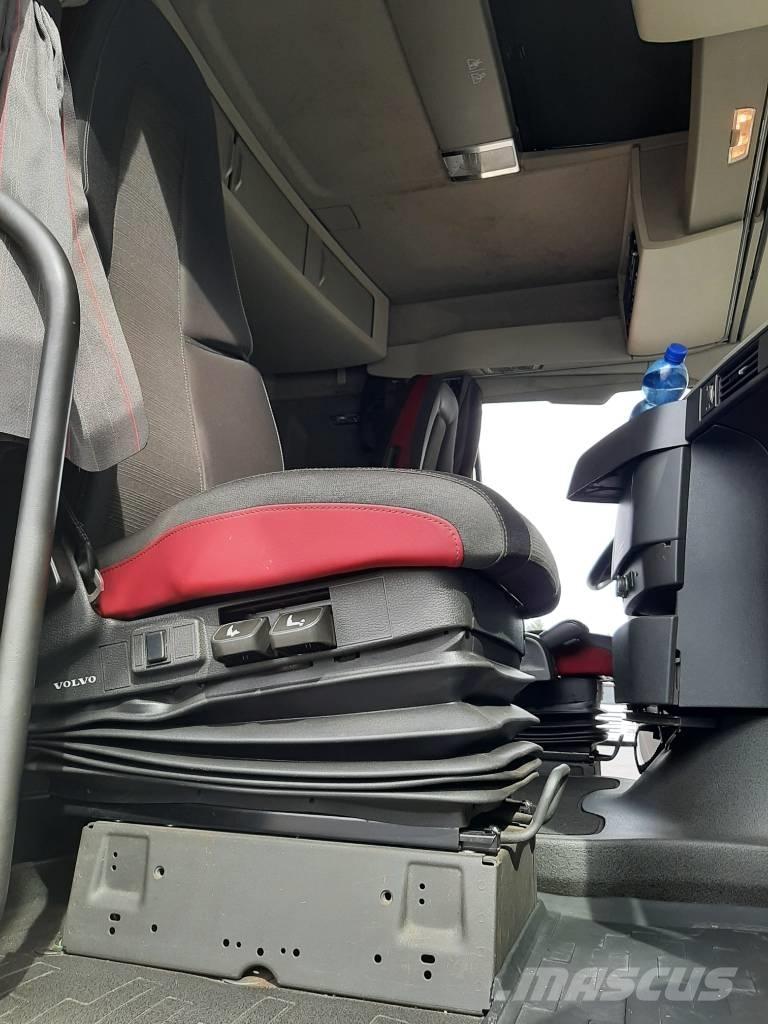 Volvo FH 13 Autocarri per segatura e cippato