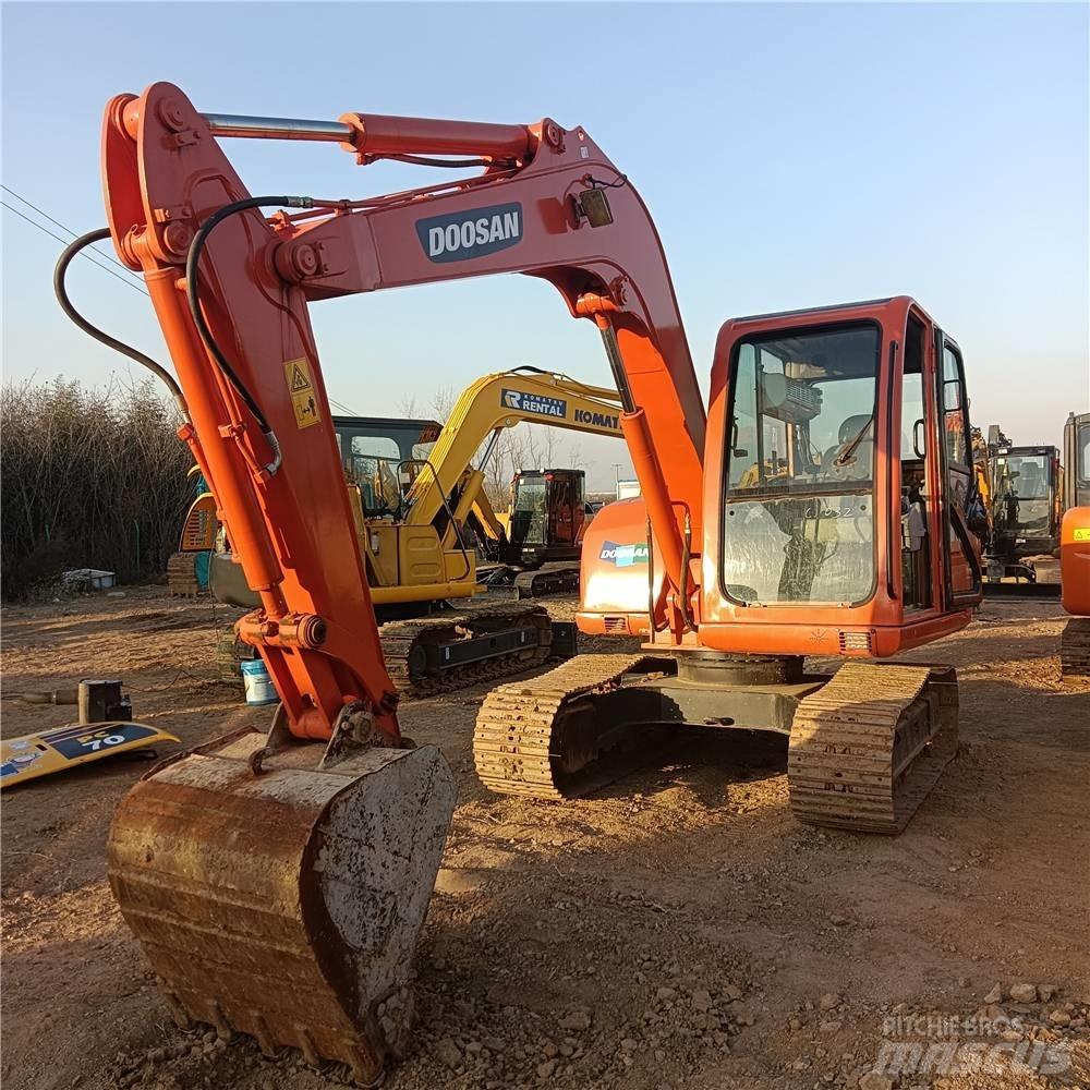 Doosan DH 70 Escavatori cingolati