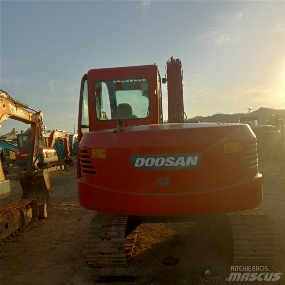 Doosan DH 70 Escavatori cingolati