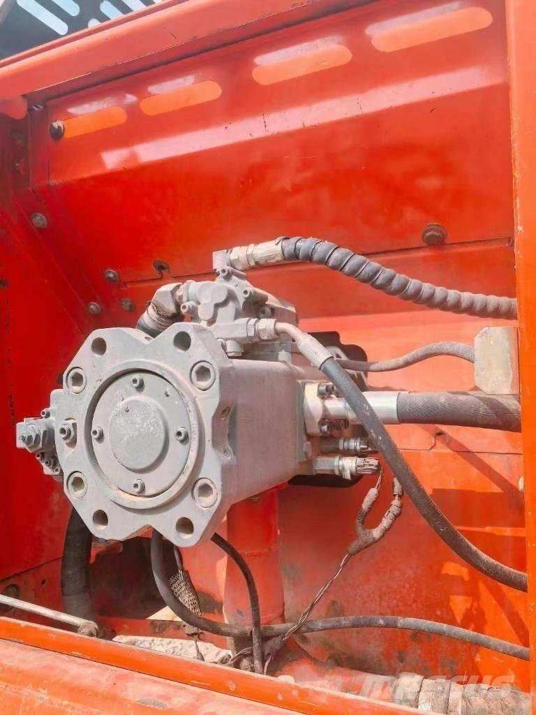 Doosan DX 260 Escavatori cingolati