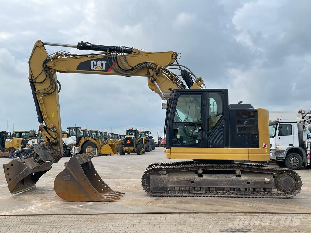 CAT 325F LCR Escavatori cingolati