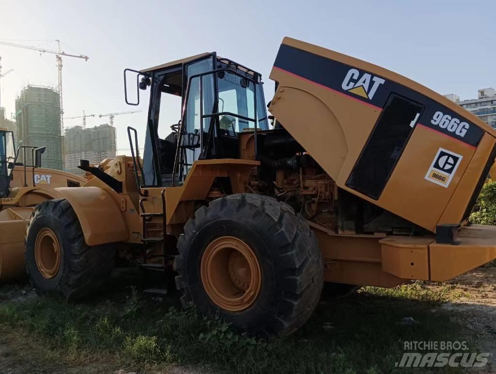 CAT 966 G Pale gommate