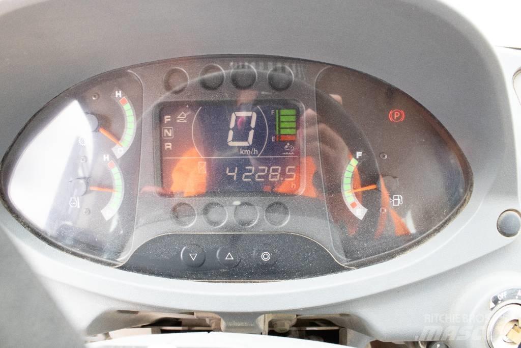 Hitachi ZW150-6 Pale gommate