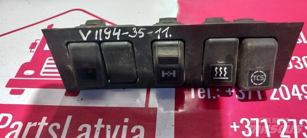 Volvo FH 12. 3175615 Cabine e interni