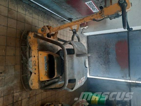 Weber mt Vibrocostipatore verticale