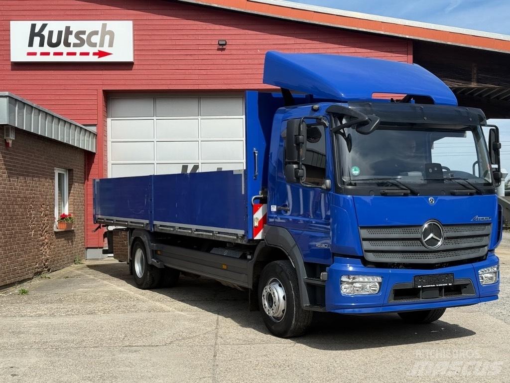 Mercedes-Benz 1630L Camion con sponde ribaltabili