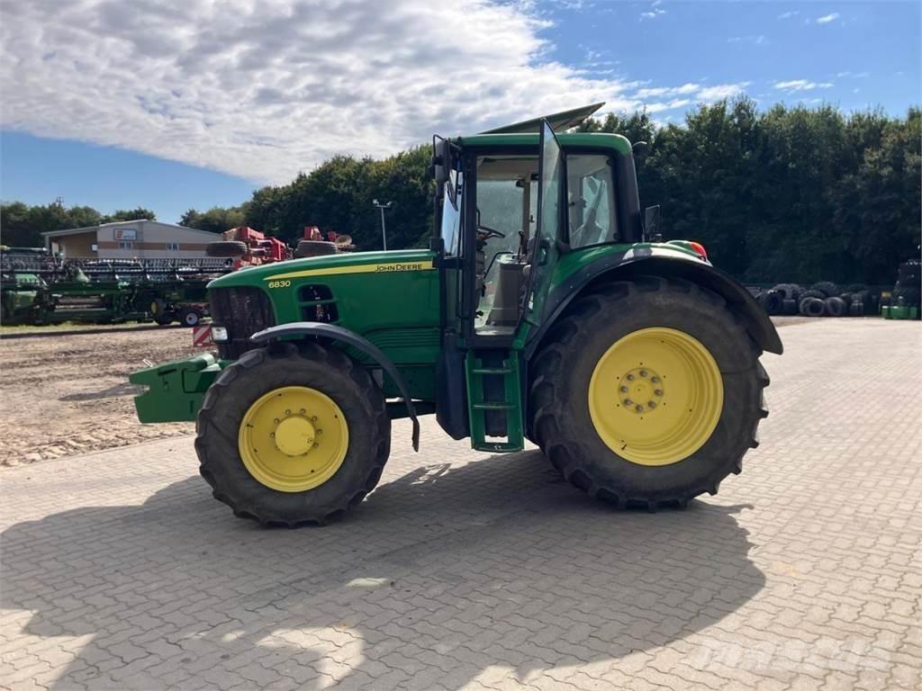 John Deere 6830 Trattori