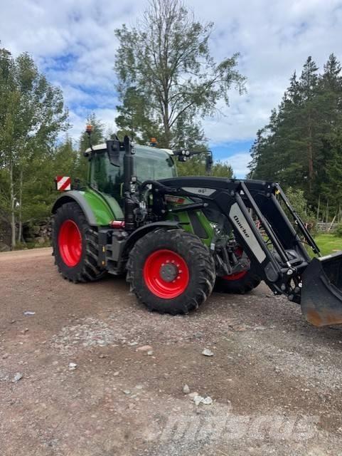 Fendt 716 Vario Trattori
